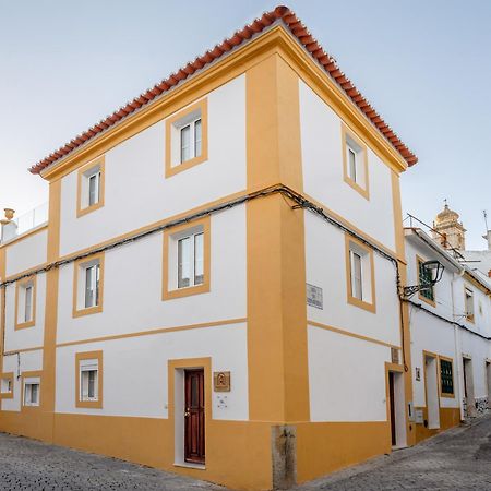 Azinheira Suites Townhouse - Alojamento Turistico (Adults Only) Elvas Exteriör bild