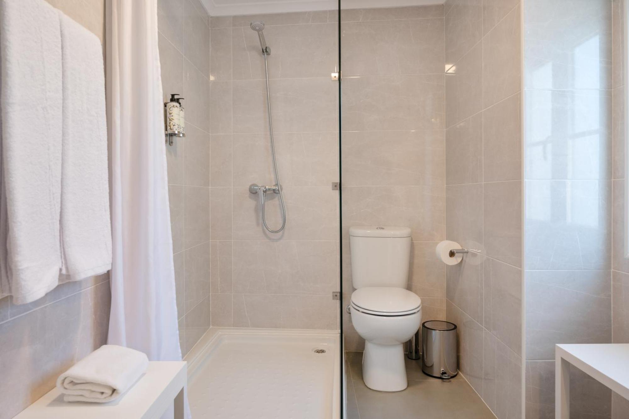 Azinheira Suites Townhouse - Alojamento Turistico (Adults Only) Elvas Exteriör bild